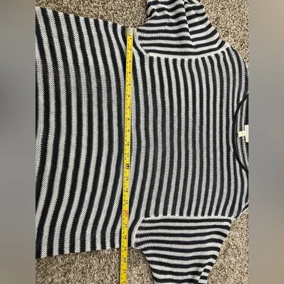 Sold - Picture 3 of 13